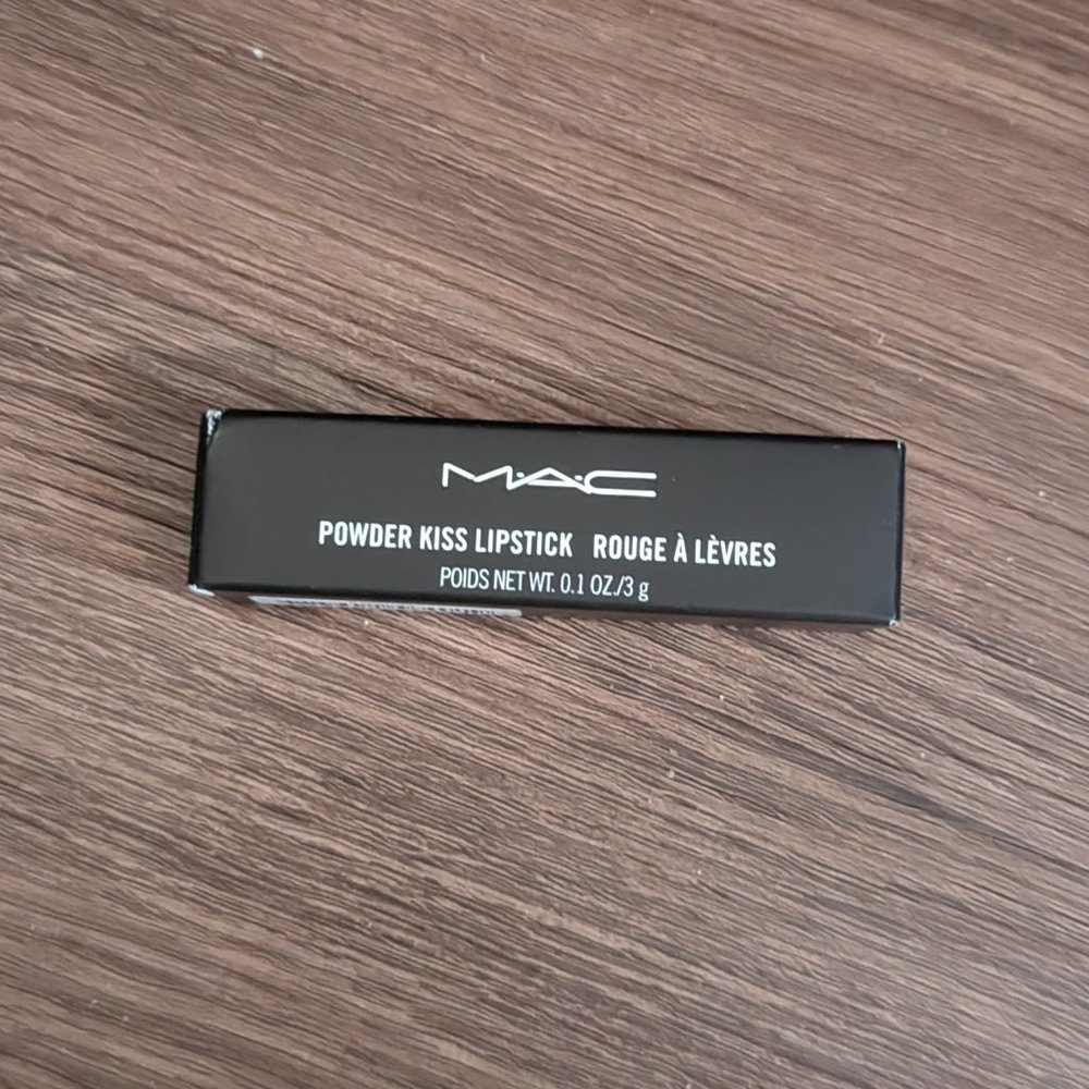 Mac Satin Lipstick - Epic